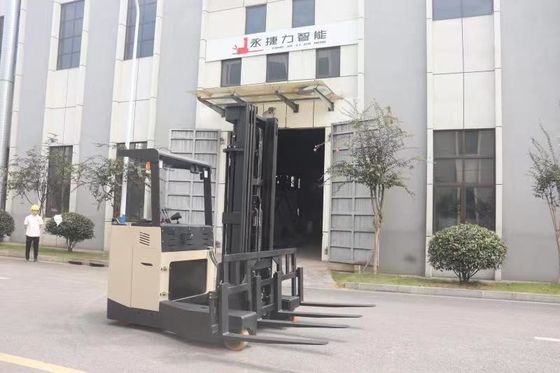 Seated type 4 Directional Forklift 6 Ton Multi Direction Forklift