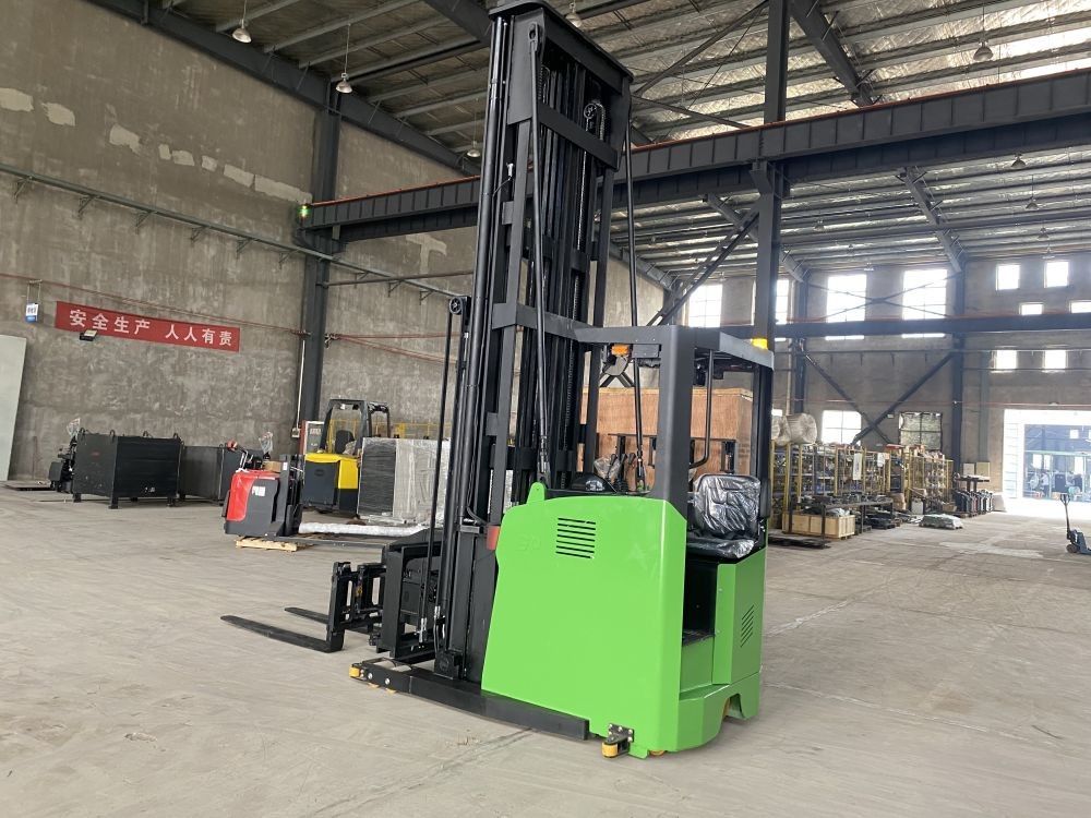 1.0 Ton Electric Pallet Reach Truck Seat Type Electromagnetic Braking