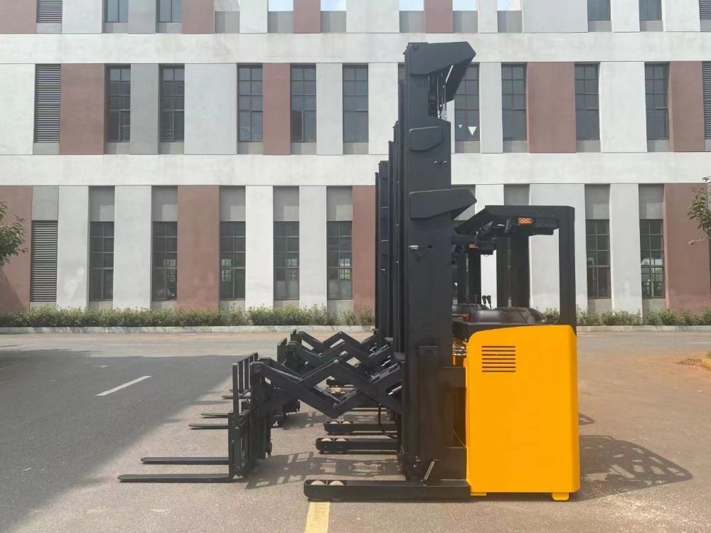 Three Section Double Reach Lift Truck narrow aisle  Load Distance 600mm