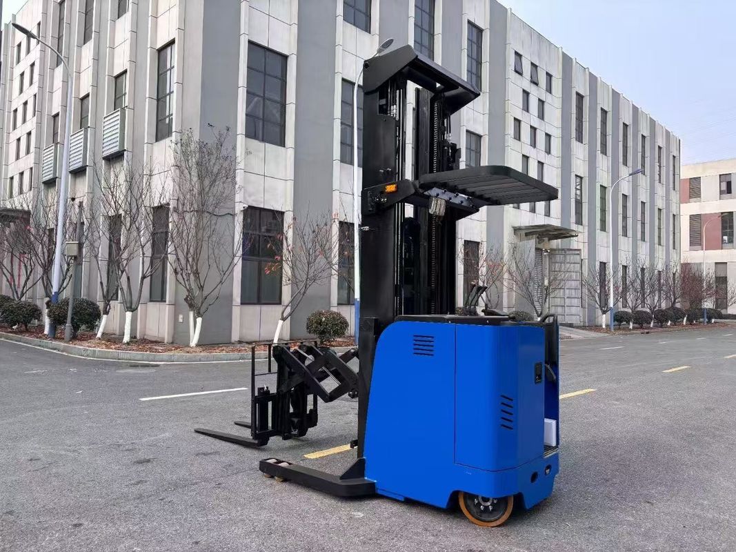 Double Forward Reach Electric Forklift  Lifting Height 7 Meters